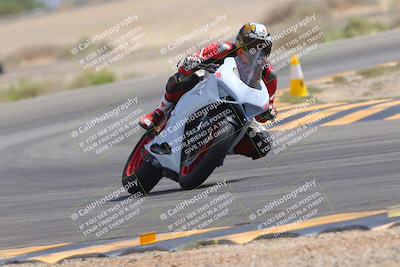 media/Sep-30-2023-SoCal Trackdays (Sat) [[636657bffb]]/Turn 15 (1120am)/